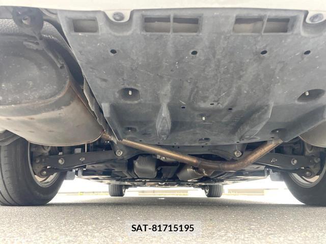Toyota CROWN HYBRID 2016-07 7804084-18