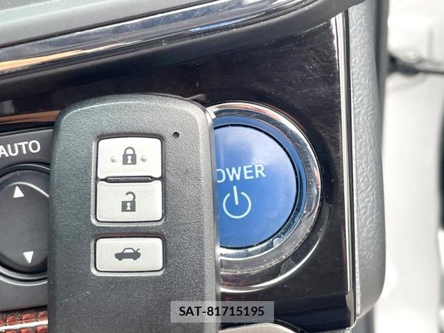 Toyota CROWN HYBRID 2016-07 7804084-4