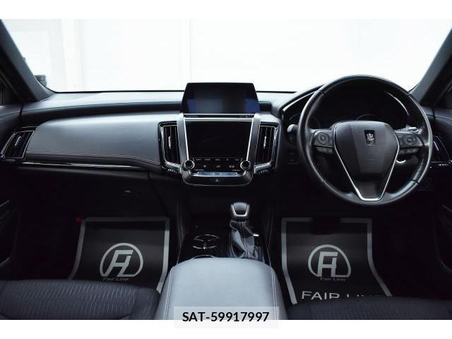 Toyota CROWN HYBRID 2019-03 7804199-2