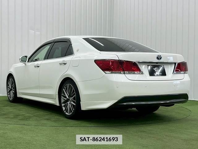 Toyota CROWN HYBRID 2013-03 7805284-16