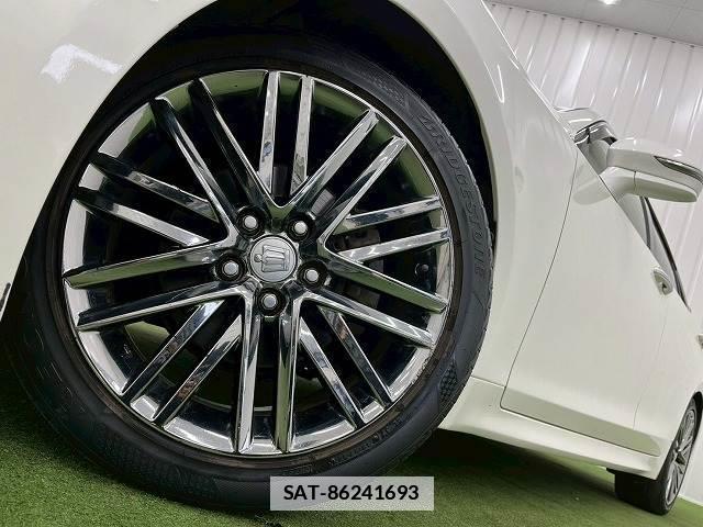 Toyota CROWN HYBRID 2013-03 7805284-18