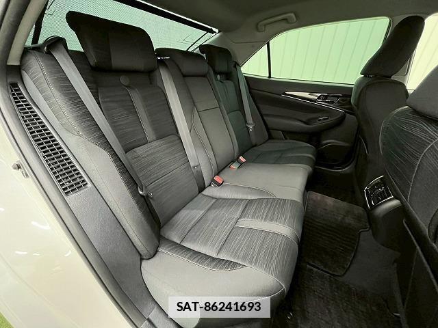 Toyota CROWN HYBRID 2013-03 7805284-4