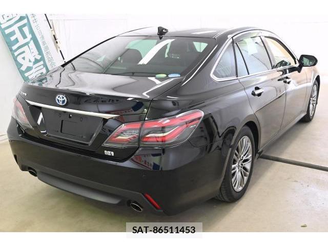 Toyota CROWN HYBRID 2021-03 7806063-2