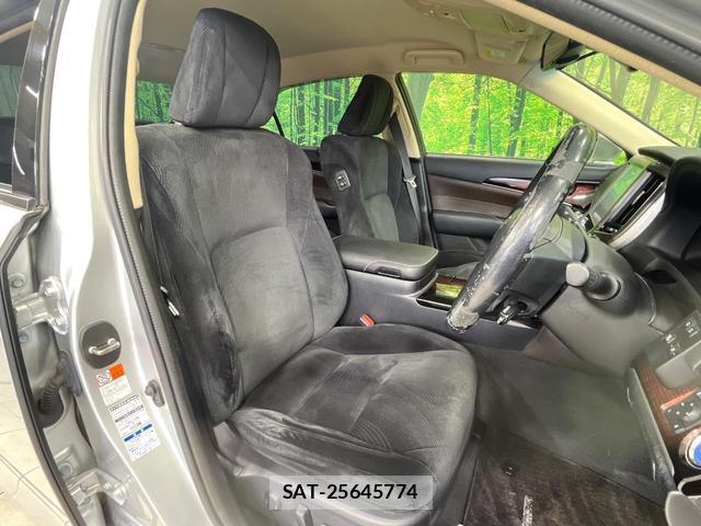 Toyota CROWN HYBRID 2017-05 7806435-7