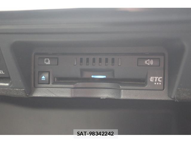 Toyota CROWN HYBRID 2019-06 7808825-5