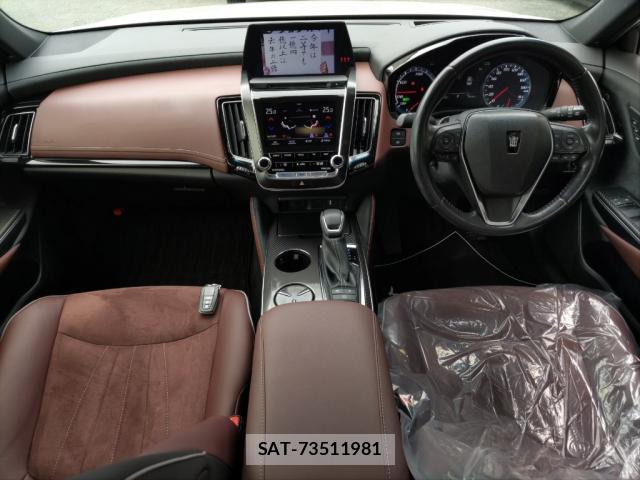 Toyota CROWN HYBRID 2018-12 7809207-2