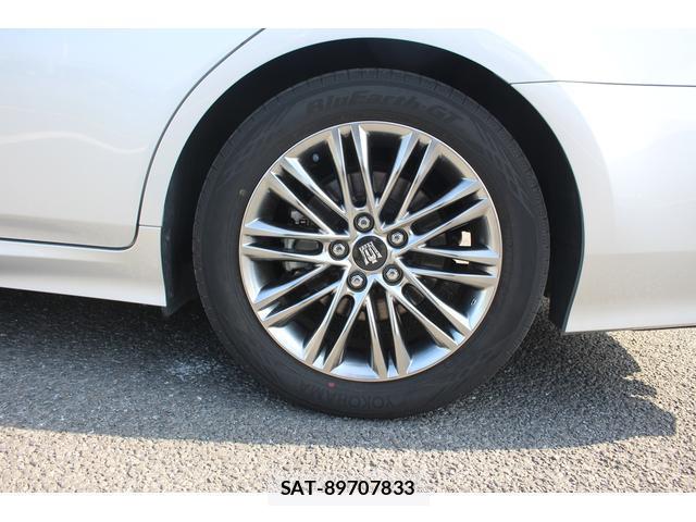 Toyota CROWN HYBRID 2021-02 7809332-17
