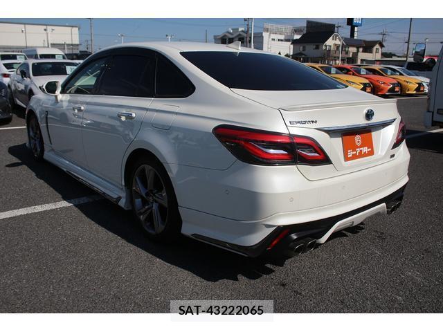 Toyota CROWN HYBRID 2018-07 7809334-1