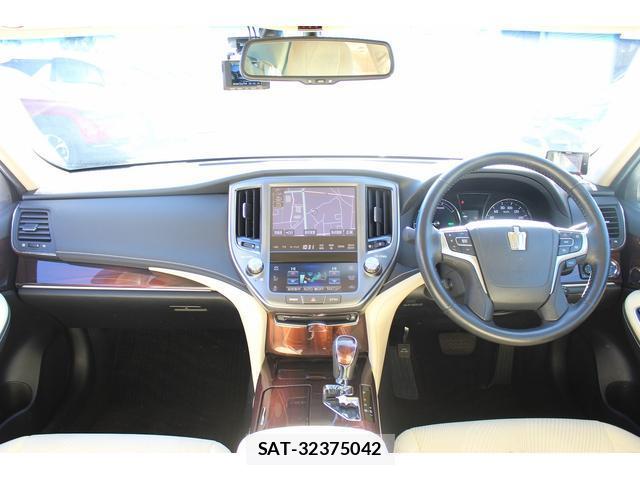 Toyota CROWN HYBRID 2013-09 7809390-2