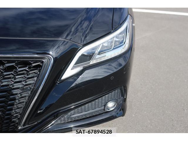 Toyota CROWN HYBRID 2020-10 7809455-12