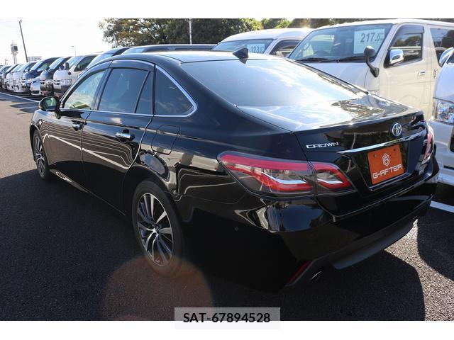 Toyota CROWN HYBRID 2020-10 7809455-7