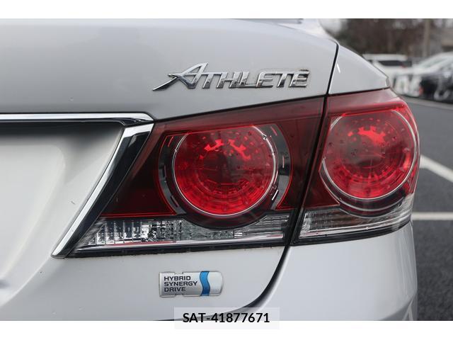 Toyota CROWN HYBRID 2017-09 7809459-10