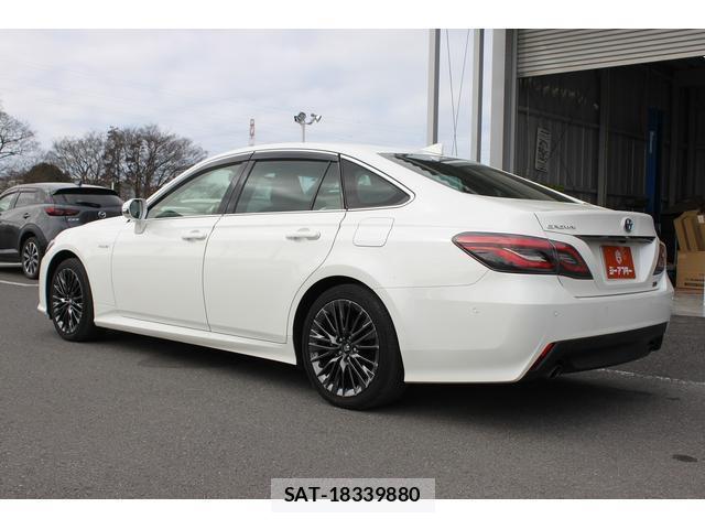 Toyota CROWN HYBRID 2020-02 7809479-13