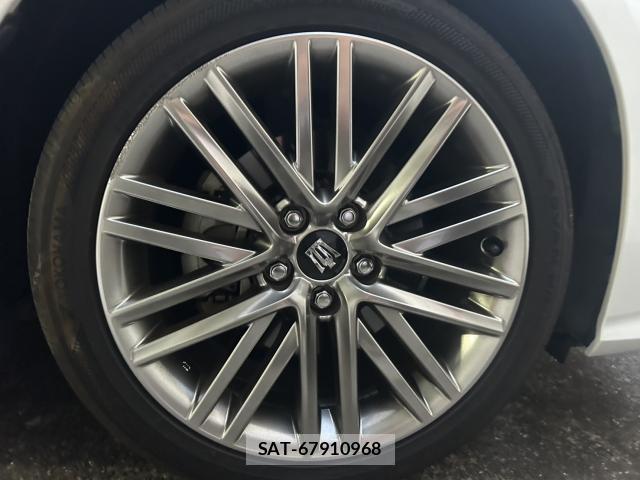 Toyota CROWN HYBRID 2021-06 7809564-5
