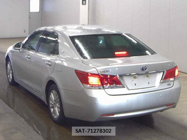 Toyota CROWN HYBRID 2013-05 7809965-1