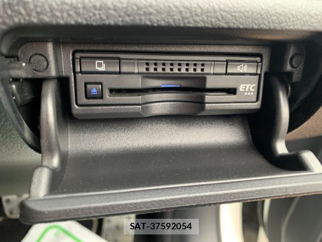 Toyota CROWN HYBRID 2017-03 7810029-13