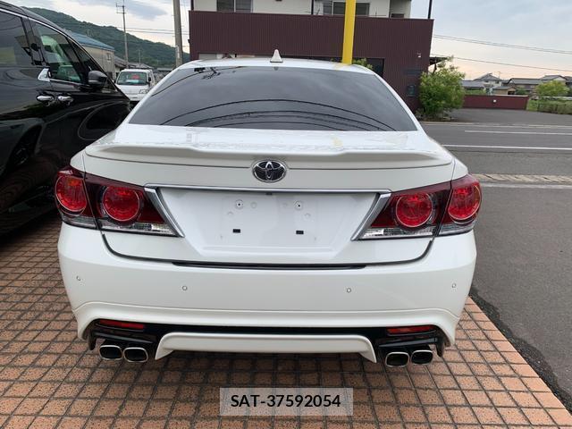 Toyota CROWN HYBRID 2017-03 7810029-4