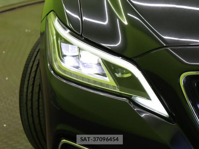 Toyota CROWN HYBRID 2020-05 7810157-12