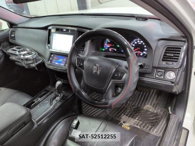 Toyota CROWN HYBRID 2013-11 7810392-2