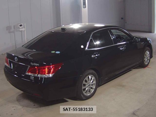 Toyota CROWN HYBRID 2017-08 7810493-4