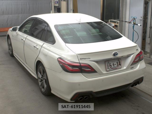 Toyota CROWN HYBRID 2018-07 7810991-1