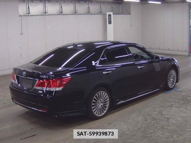 Toyota CROWN MAJESTA 2013-10 7796175-1