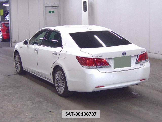 Toyota CROWN MAJESTA 2014-11 7796178-1