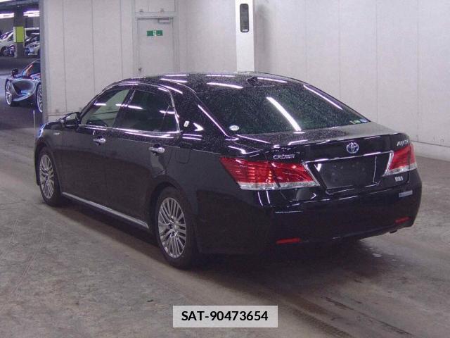Toyota CROWN MAJESTA 2018-01 7796190-1