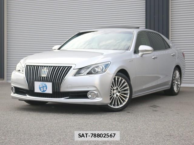 Toyota CROWN MAJESTA 2013-09 7796337-12