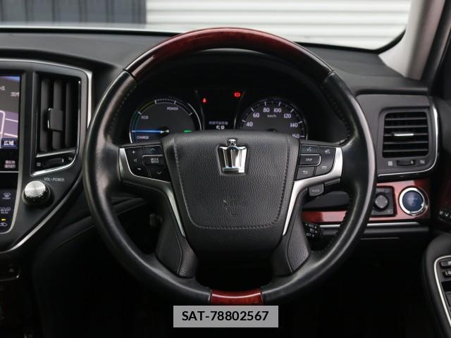 Toyota CROWN MAJESTA 2013-09 7796337-17
