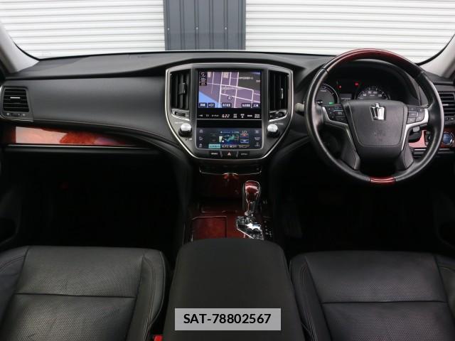 Toyota CROWN MAJESTA 2013-09 7796337-2
