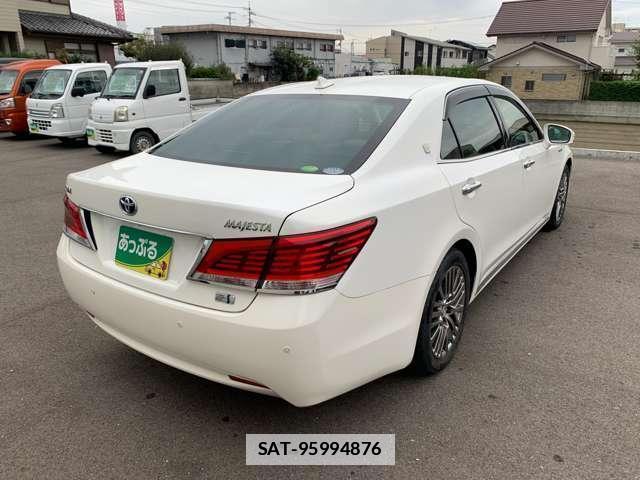 Toyota CROWN MAJESTA 2013-10 7801197-5
