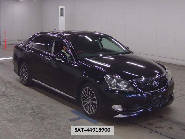 Toyota CROWN MAJESTA 2011-07 7801437-0