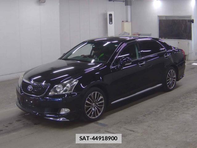 Toyota CROWN MAJESTA 2011-07 7801437-3
