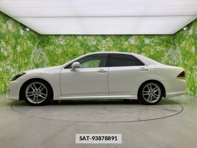 Toyota CROWN 2011-06 7793017-1