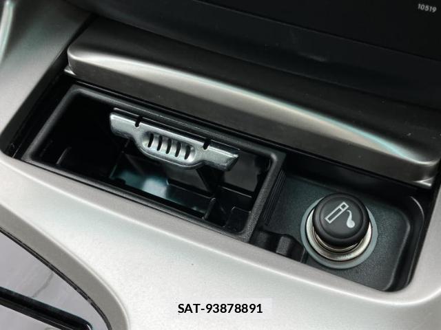 Toyota CROWN 2011-06 7793017-15