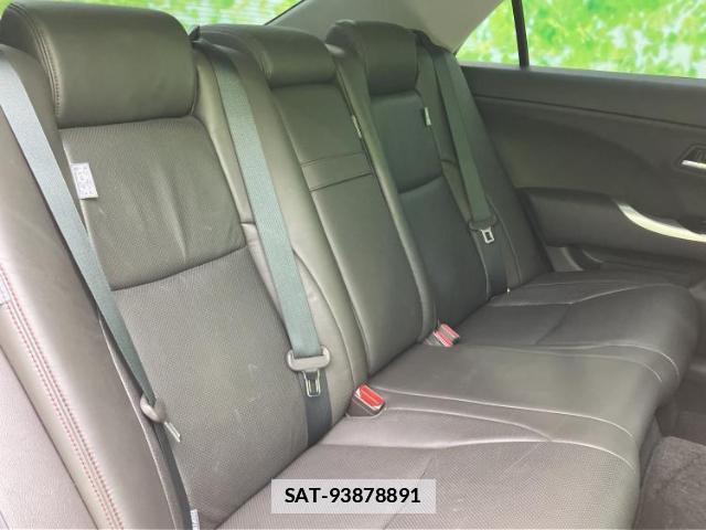 Toyota CROWN 2011-06 7793017-7