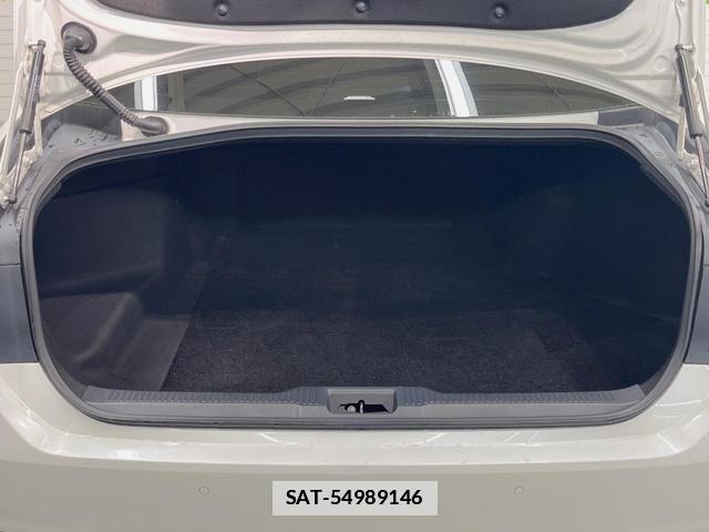 Toyota CROWN 2019-02 7793098-10