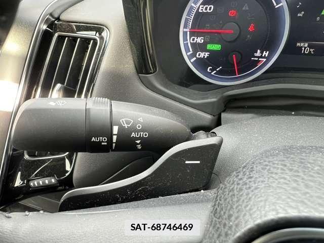 Toyota CROWN 2019-08 7793769-10