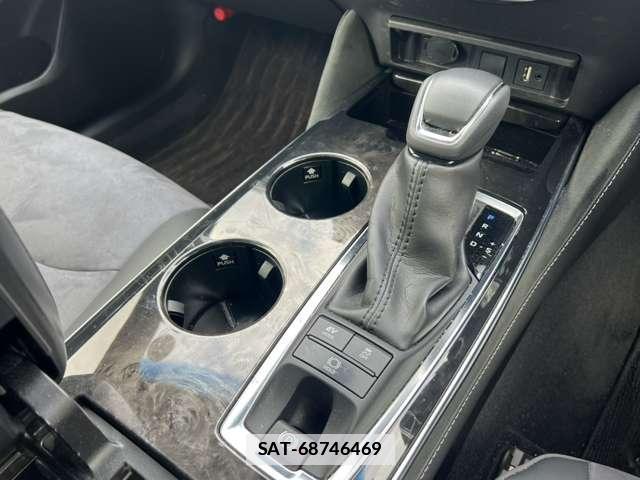 Toyota CROWN 2019-08 7793769-6
