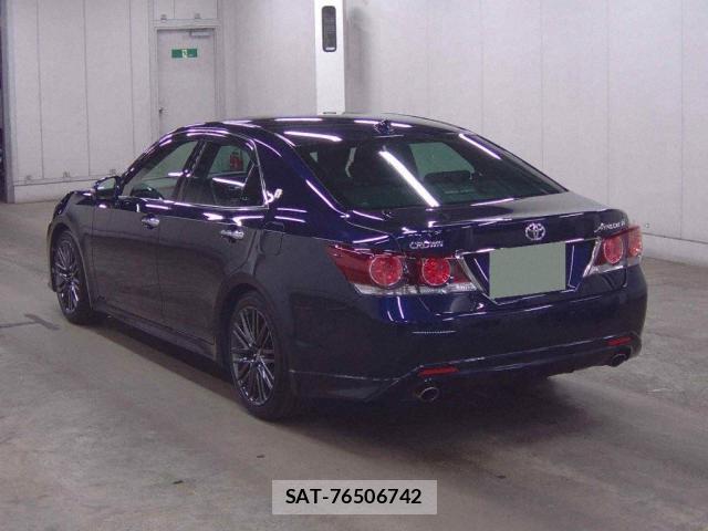 Toyota CROWN 2016-02 7794965-1