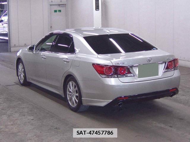 Toyota CROWN 2016-05 7795008-1