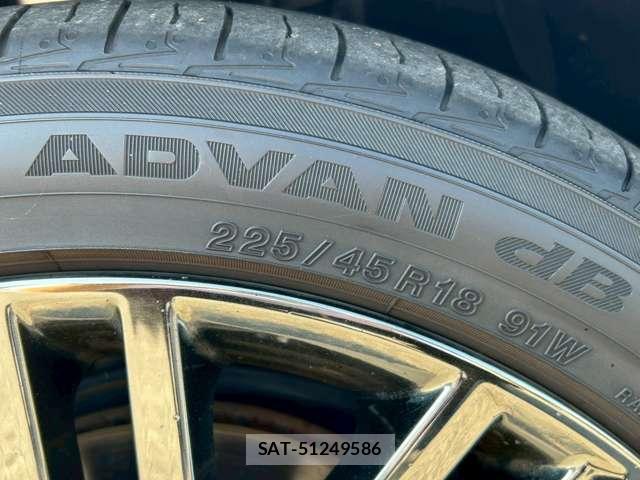Toyota CROWN 2017-05 7795713-12