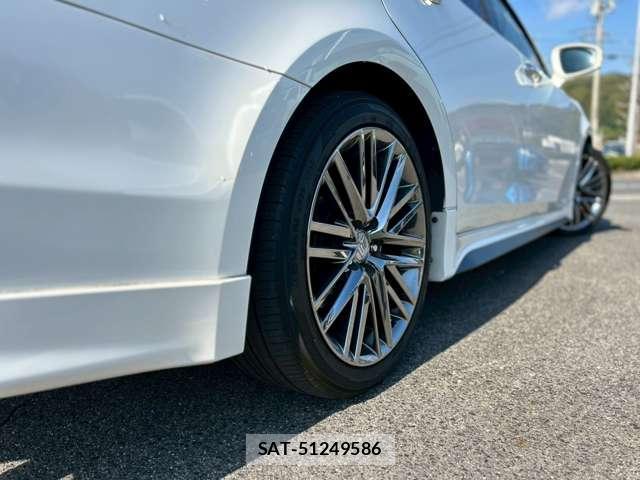 Toyota CROWN 2017-05 7795713-16