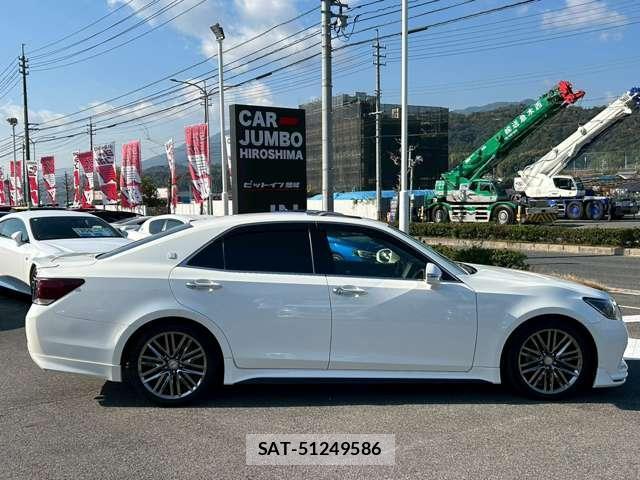 Toyota CROWN 2017-05 7795713-4