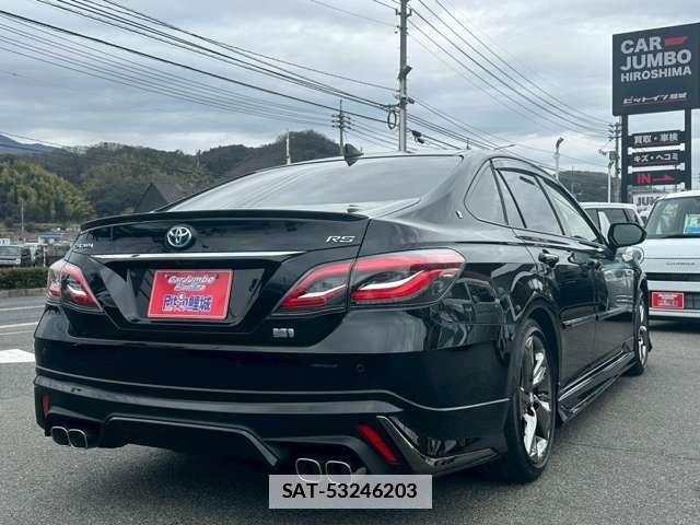 Toyota CROWN 2019-02 7795800-1