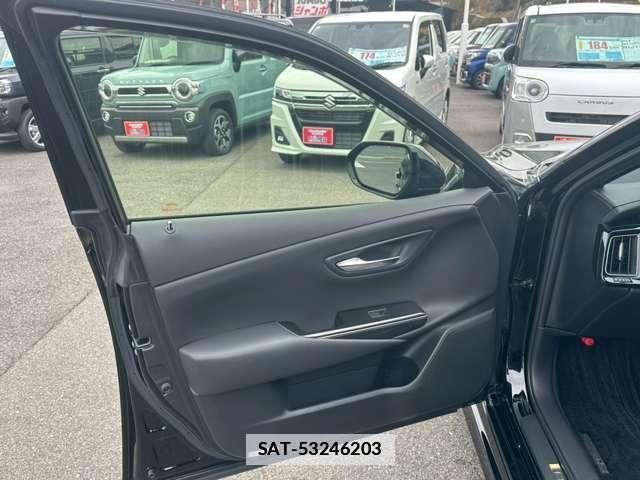 Toyota CROWN 2019-02 7795800-12