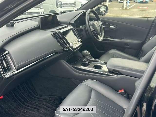Toyota CROWN 2019-02 7795800-7