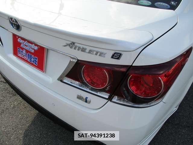 Toyota CROWN 2017-08 7795889-12