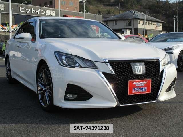 Toyota CROWN 2017-08 7795889-3